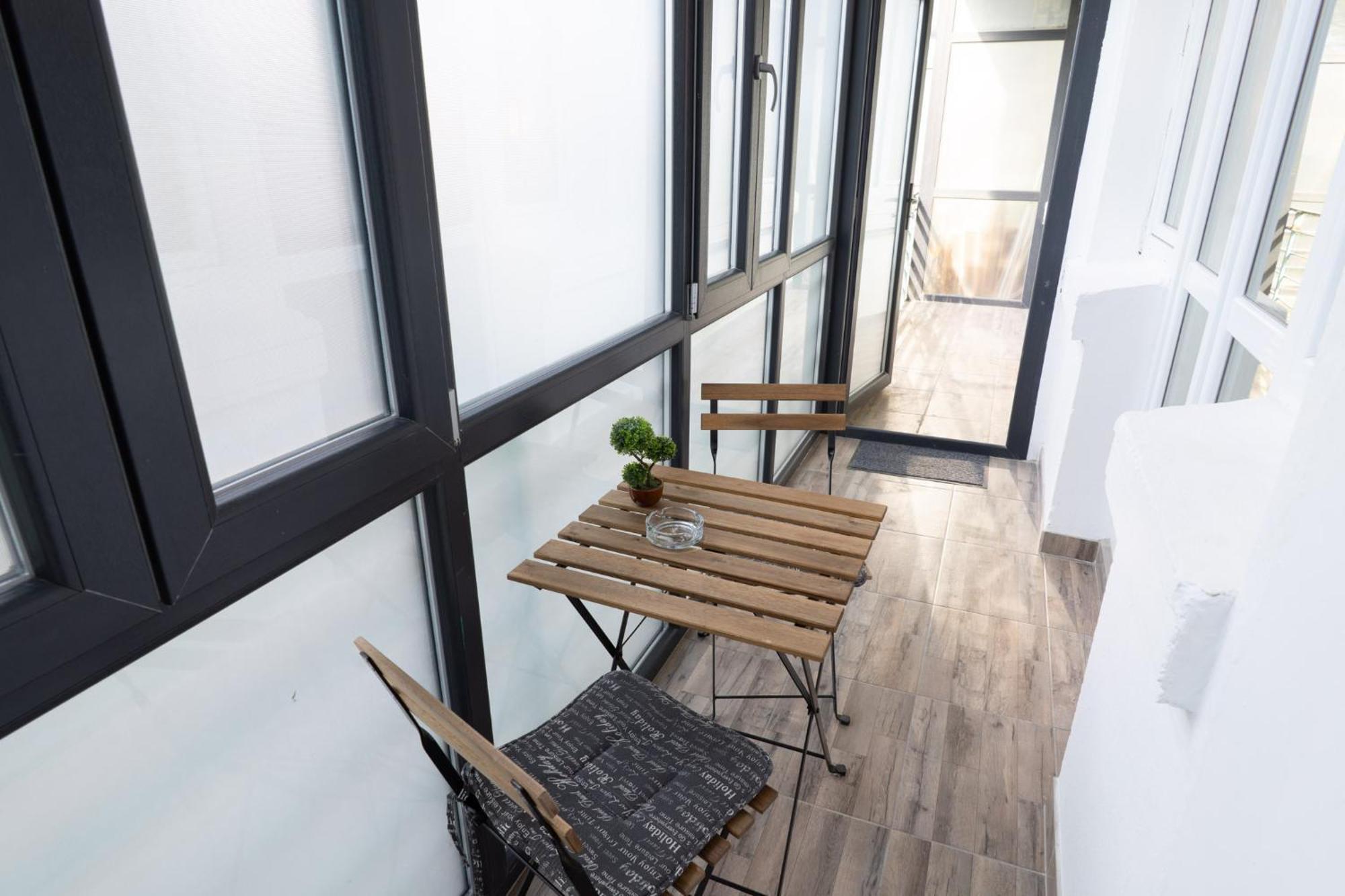 Seaside Estate - Cozy And Romantic - Public Parking Nearby Варна Екстериор снимка